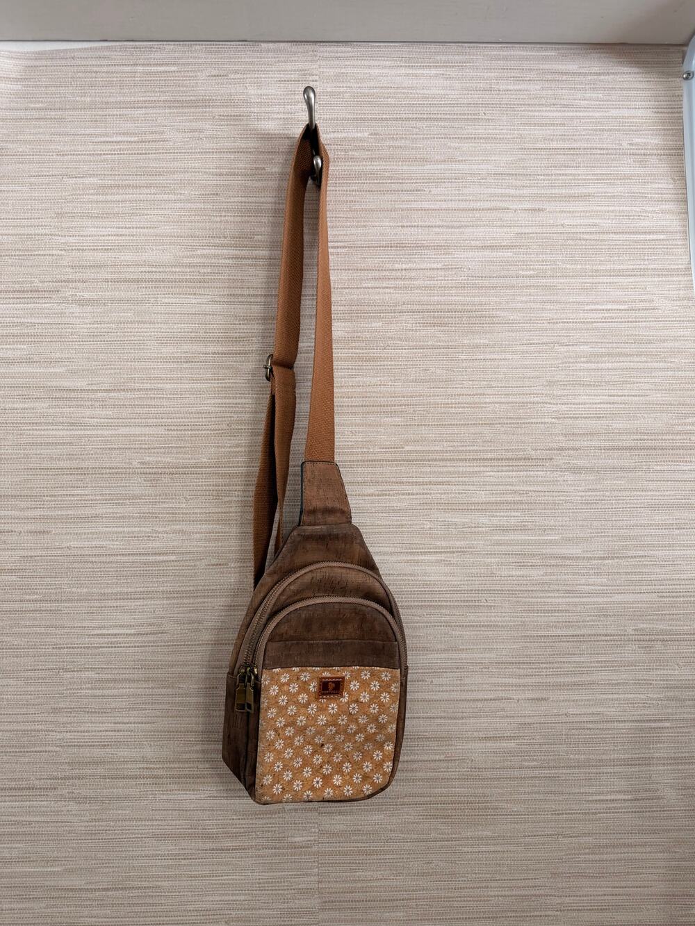 All-Day cork sling bag Corkadia